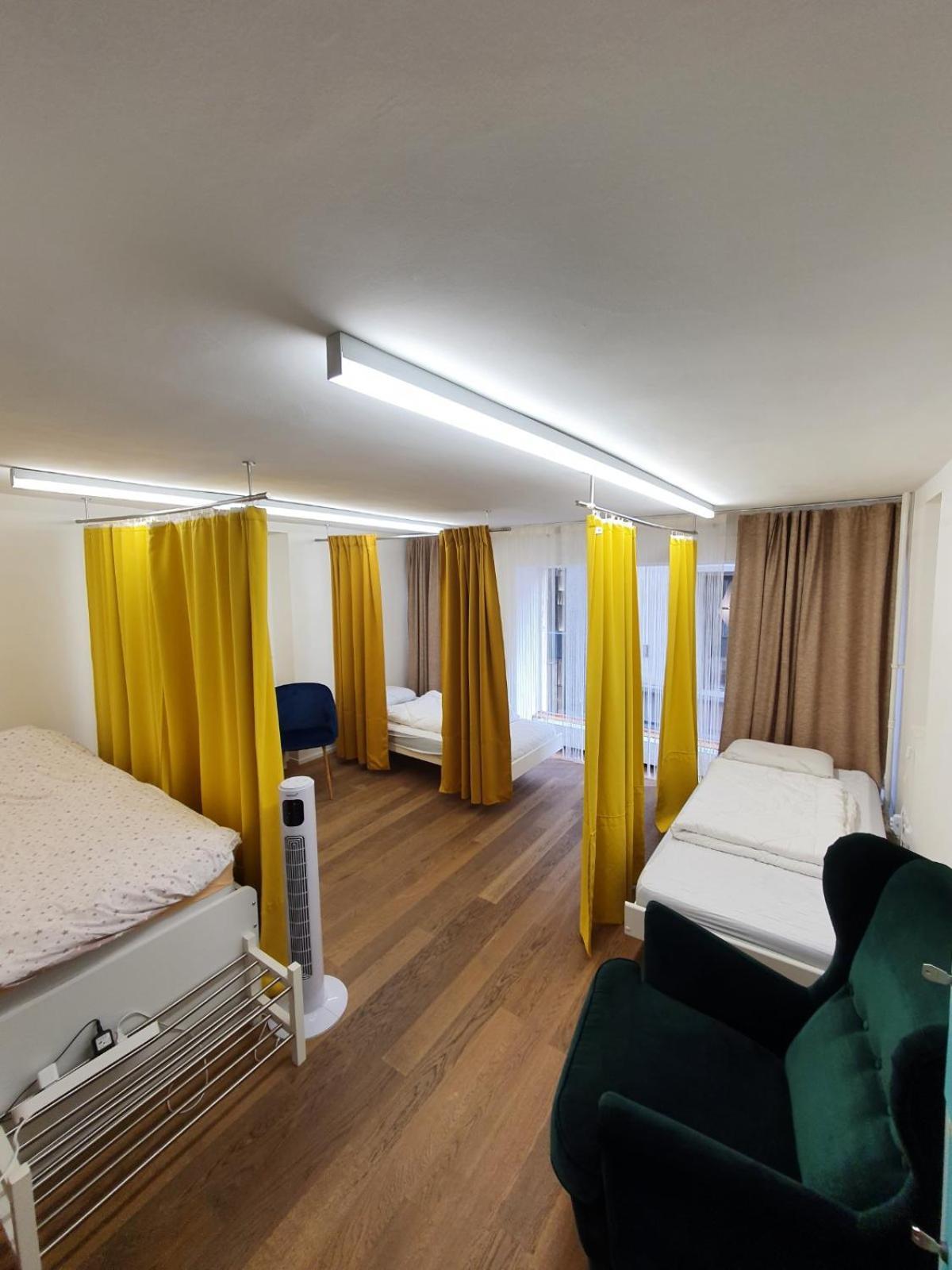 Friendly Hostel Zuerich Exteriör bild